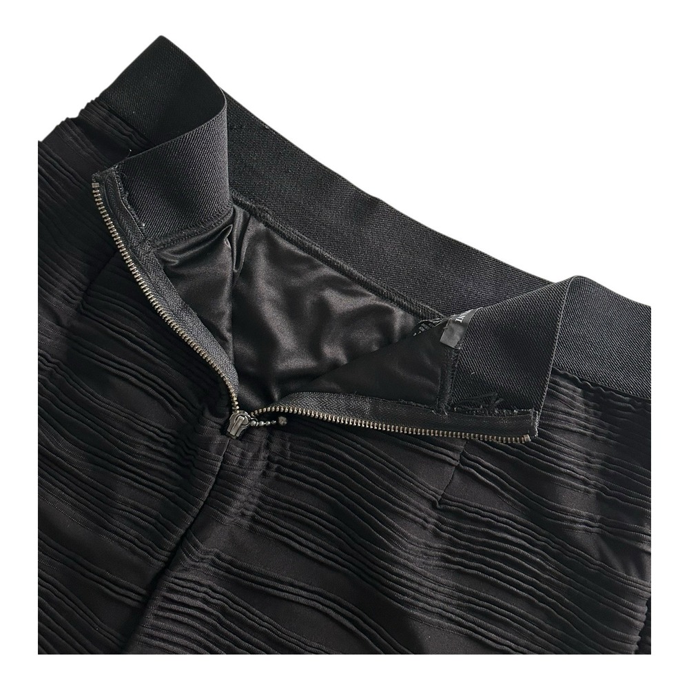 Alfani Skirt Women's Size 10( 32" X 24") Black Below Knee 1/4 Zip Back‎ Straight - Picture 4 of 10